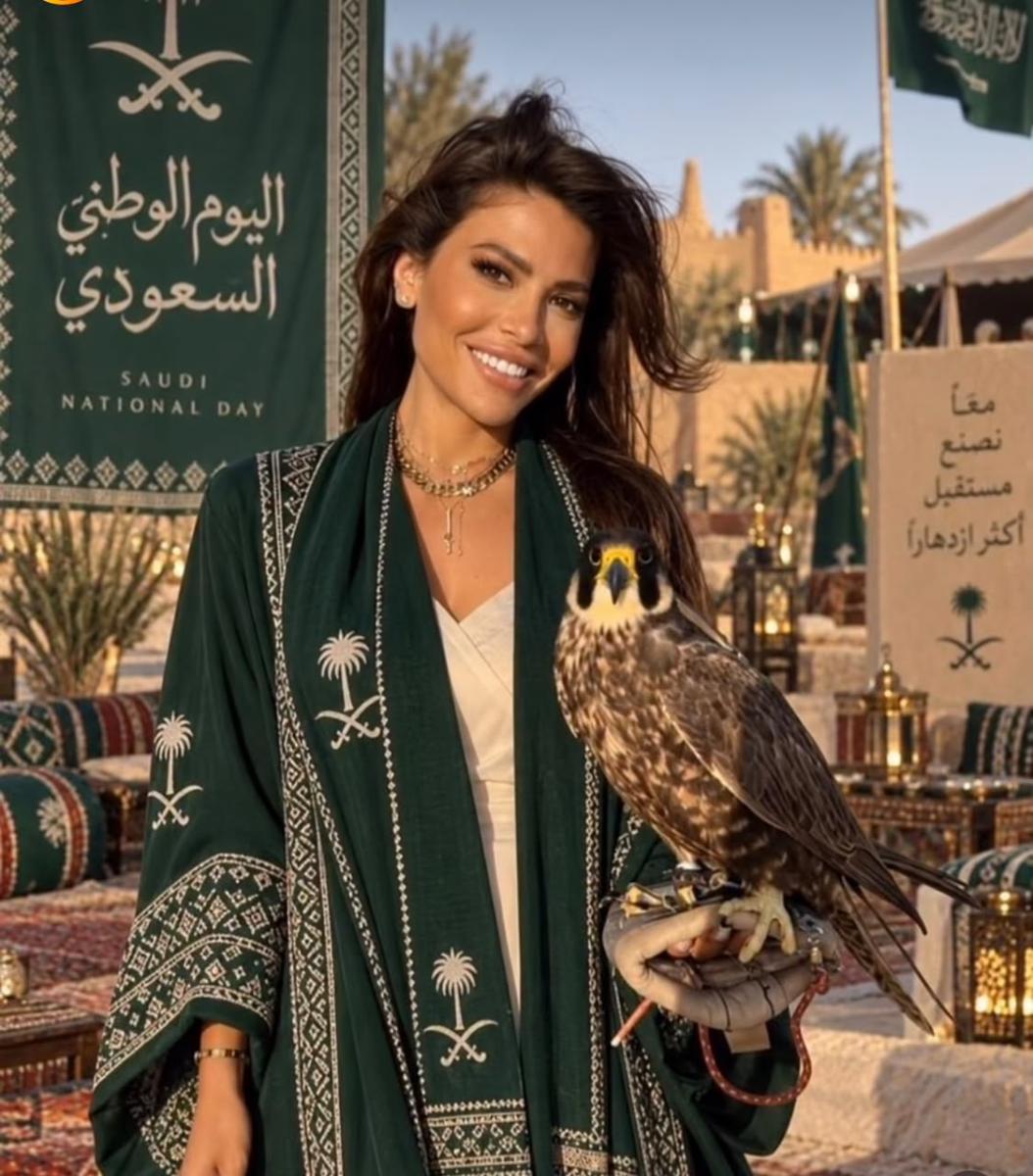 العنود بدر: الأصالة البدوية ورمزية الصقر
