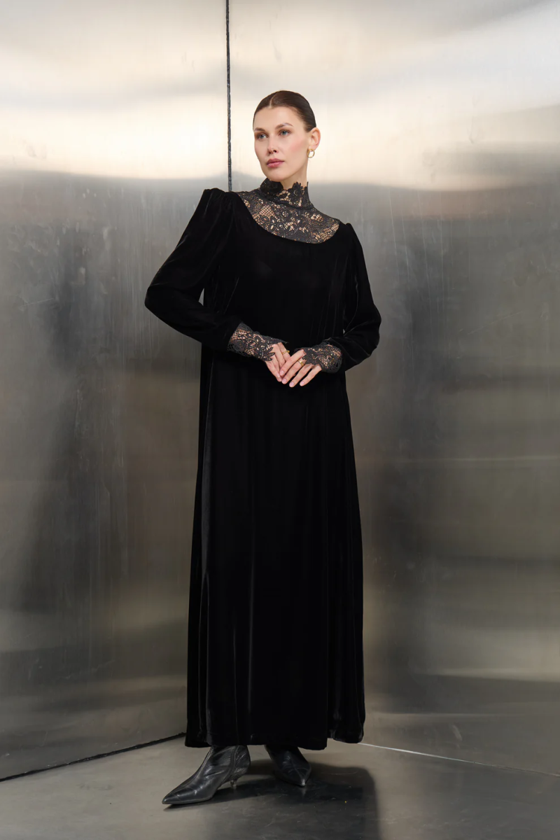 منى الشبل تطلق مجموعة رمضان 2026 بعنوان “The Gabga”