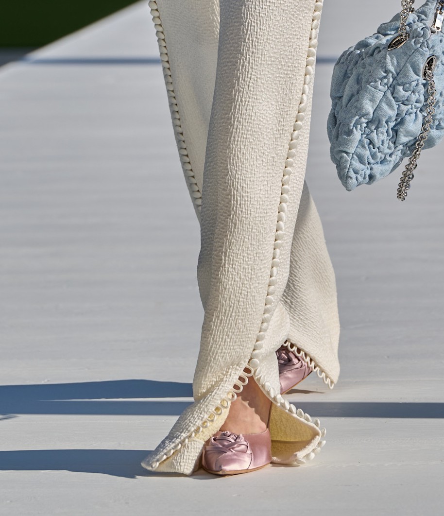 الأحذية من ديور