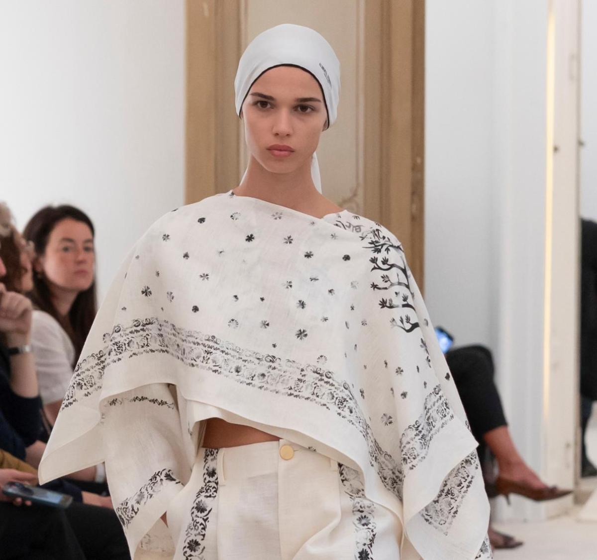 ألبيرتا فيريتي ربيع 2026 Alberta Ferretti
