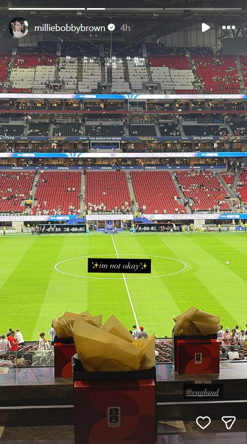 ديفيد بيكهام - David Beckham - فيكتوريا بيكهام - Victoria Beckham - كأس العالم FIFA World Cup - إنجلترا ضد الأرجنتين - England vs Argentina - ليونيل ميسي Lionel Messi - أنتوني غوردون Anthony Gordon - جود بيلينغهام Jude Bellingham - إيرلينغ هالاند Erling Haaland - رد فعل فيكتوريا بيكهام - احتفال ديفيد بيكهام - نصف نهائي كأس العالم - الأرجنتين تتأهل إلى النهائي - ملعب مرسيدس بنز Atlanta - New York New Jersey Stadium - أخبار ديفيد بيكهام - أخبار فيكتوريا بيكهام - منتخب إنجلترا - منتخب الأرجنتين - نهائي كأس العالم