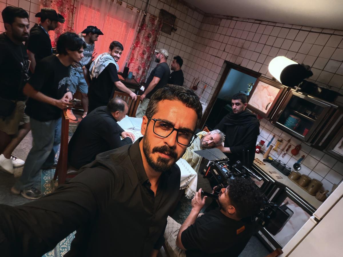حسين حافظ، مسلسل خسوف، كواليس مسلسل خسوف، ET بالعربي، حافظ لعيبي، مروة بدران، أنعام الربيعي، أمير الدراجي، ميروان الجاف، شركة خيال الظل، قناة الرابعة، الدراما العراقية، أعمال حسين حافظ، شخصية علي، أخبار الدراما العراقية، كواليس التصوير