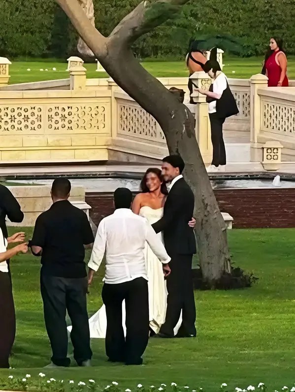 عمر مرموش - عمر مرموش وجيلان الجباس - زفاف عمر مرموش - جيلان الجباس - مانشستر سيتي - منتخب مصر - كأس العالم 2026 - حفل زفاف عمر مرموش