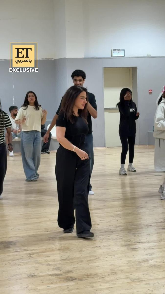 ماغي بو غصن - Maguy Bou Ghosn - منتزه الخيران - مسرحية منتزه الخيران - ماغي بو غصن في الكويت - بروفات منتزه الخيران - المسرح الكويتي - بشار الشطي - هيا عبدالسلام - فؤاد علي - إيمان الحسيني - أخبار ماغي بو غصن - ET بالعربي - Maguy Bou Ghosn Kuwait - Montazah Al Khiran