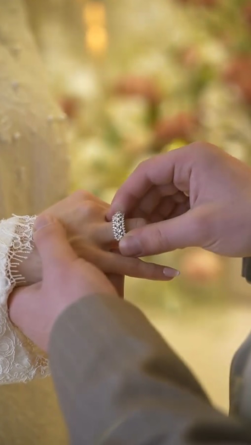 ماسة قنوع - خطوبة ماسة محمد قنوع - محمد قنوع - ابنة محمد قنوع - خطوبة ماسة قنوع في دمشق - Mas Perfume - Mas Scarves - أخبار المشاهير السوريين - خطوبة مشاهير 2026