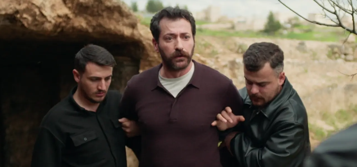 مسلسل المدينة البعيدة الحلقة 61