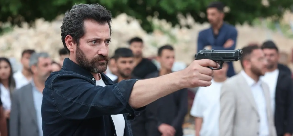 مسلسل المدينة البعيدة الحلقة 63 والأخيرة