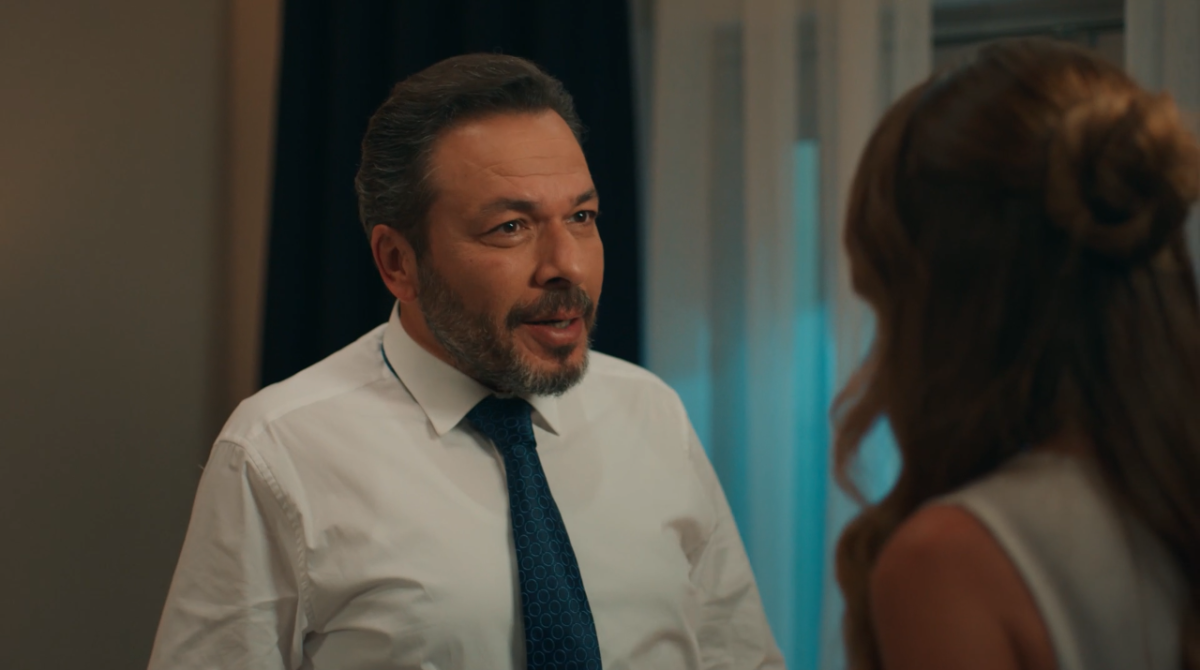 مسلسل حب على ورق الحلقة 6