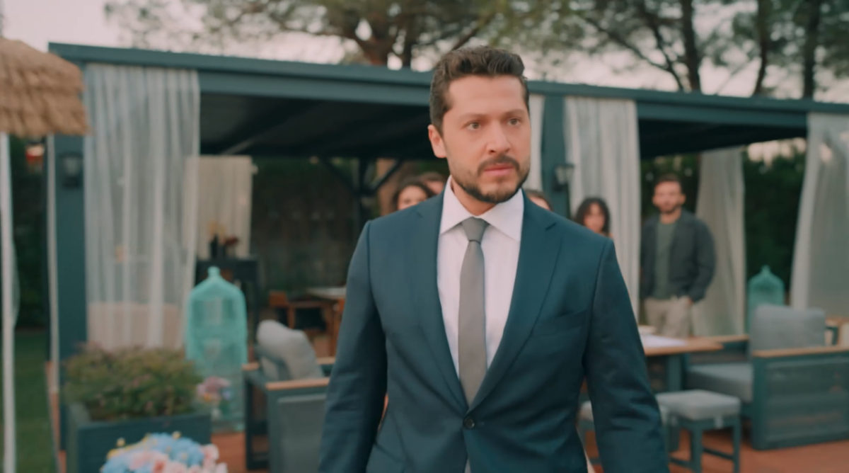 مسلسل حب على ورق الحلقة 7