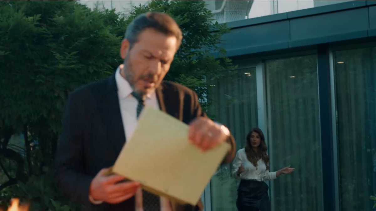 مسلسل حب على ورق الحلقة 10