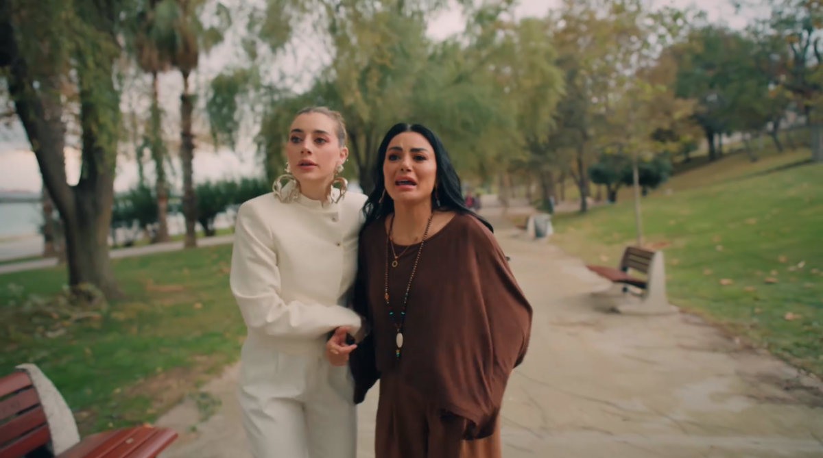 مسلسل حب على ورق الحلقة 10