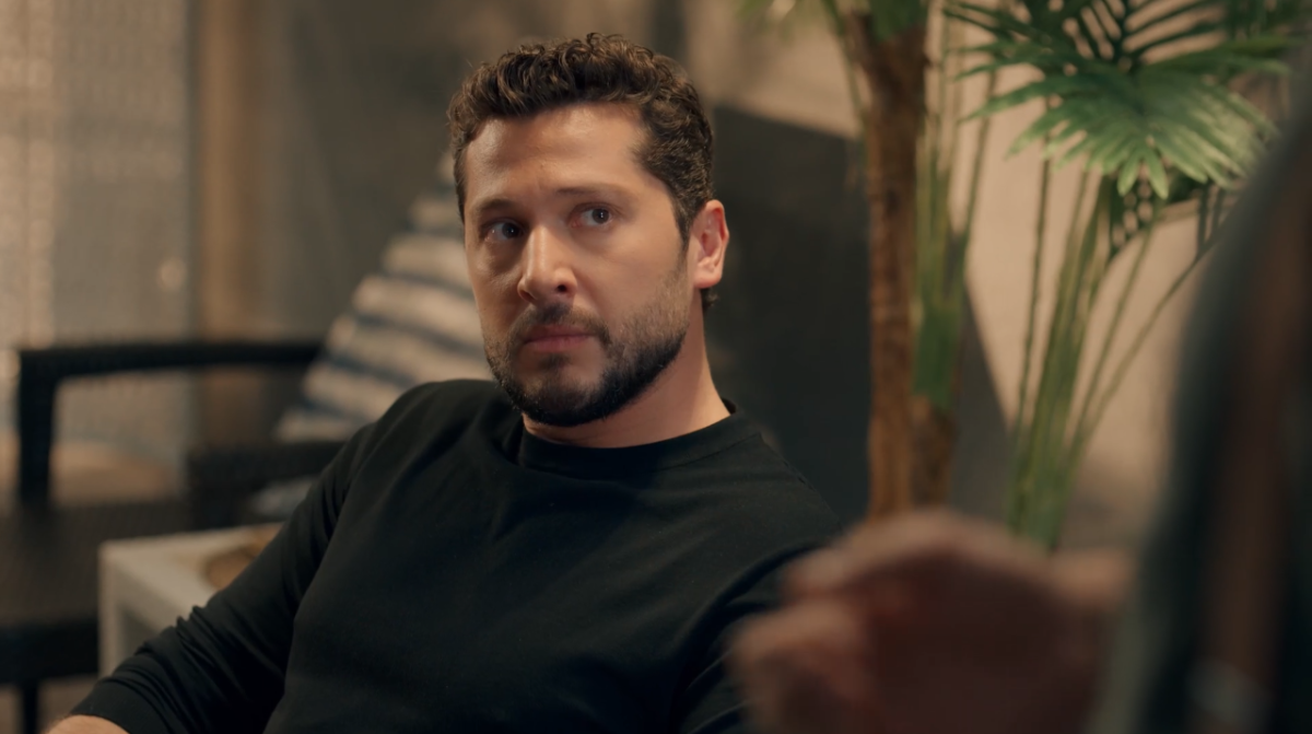 مسلسل حب على ورق الحلقة 10
