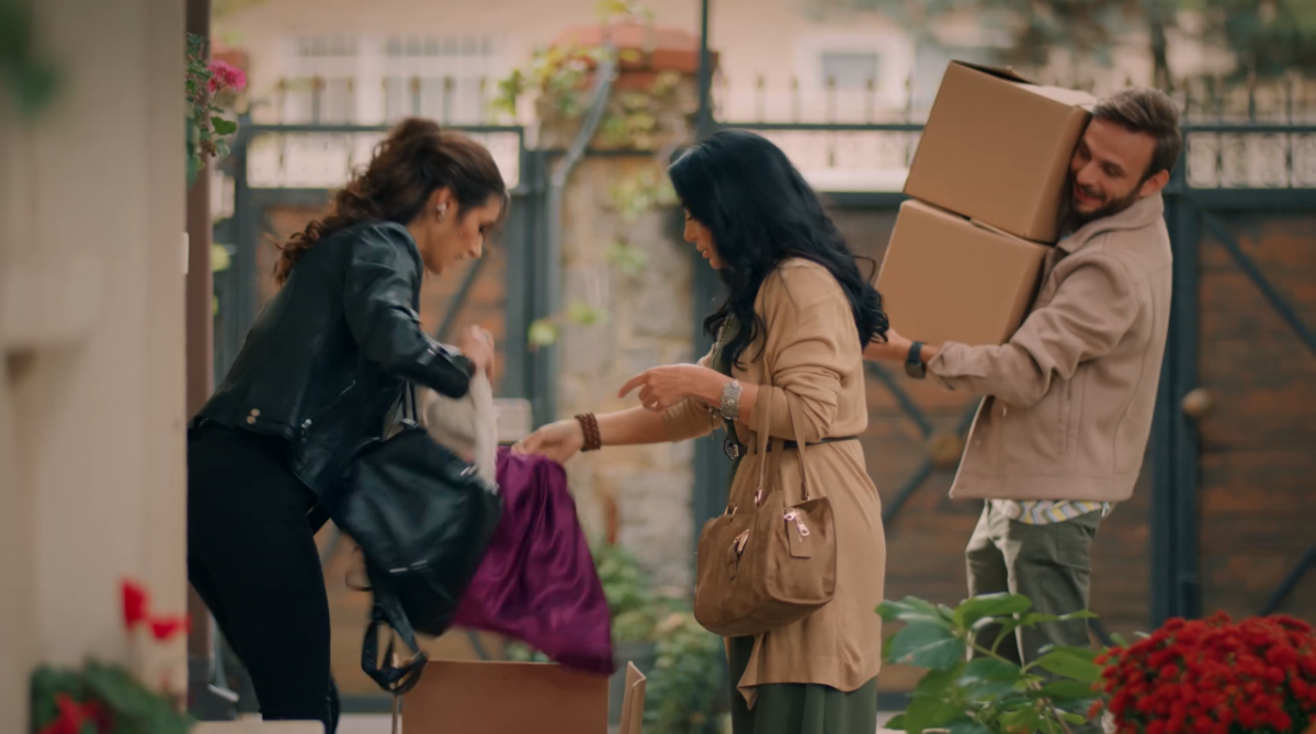 مسلسل حب على ورق الحلقة 11