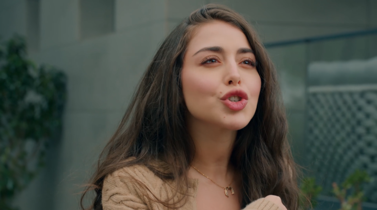 مسلسل حب على ورق الحلقة 11