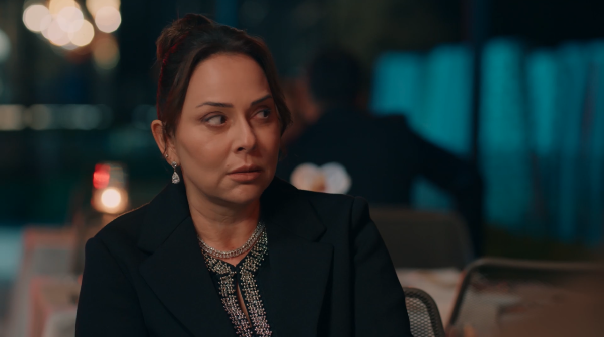 مسلسل حب على ورق الحلقة 14