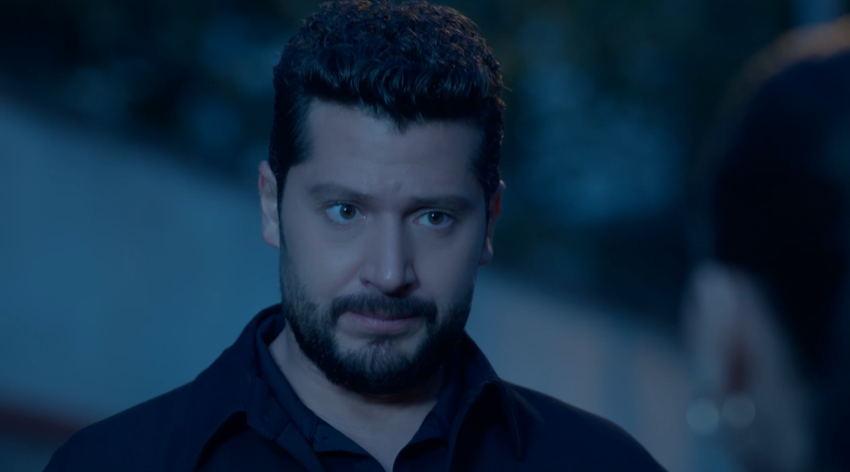 مسلسل حب على ورق الحلقة 16