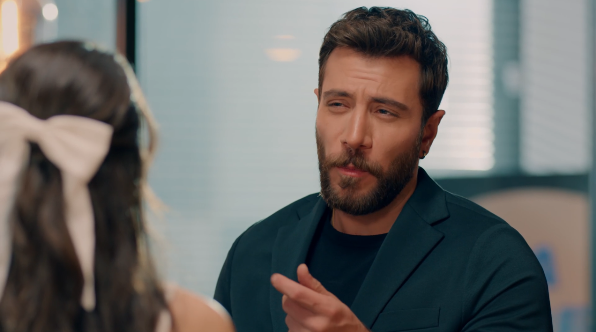 مسلسل حب على ورق الحلقة 16