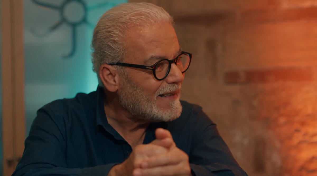 مسلسل حب على ورق الحلقة 16