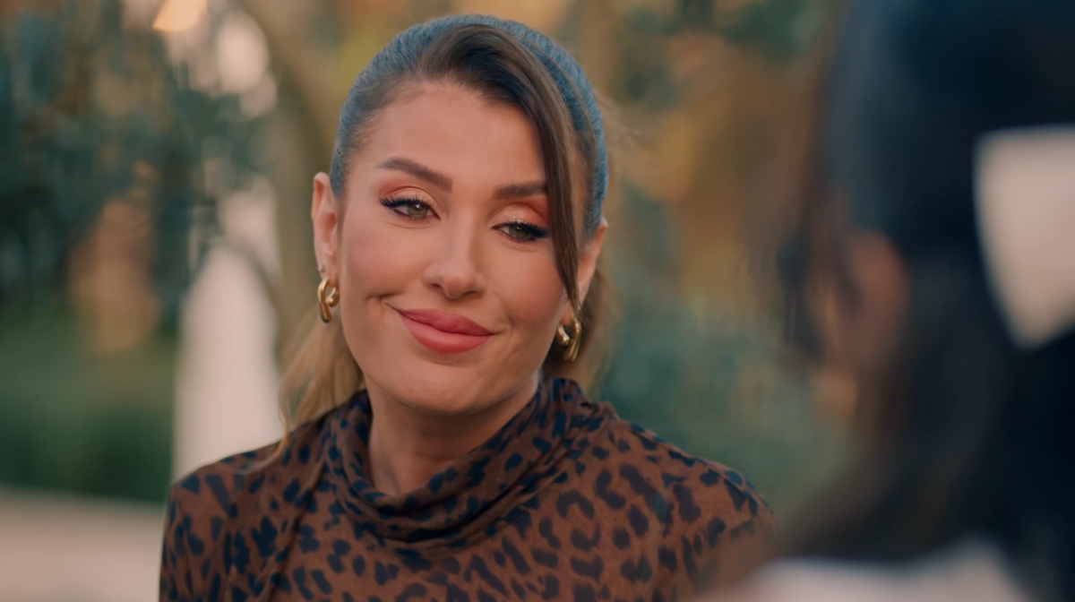 مسلسل حب على ورق الحلقة 17