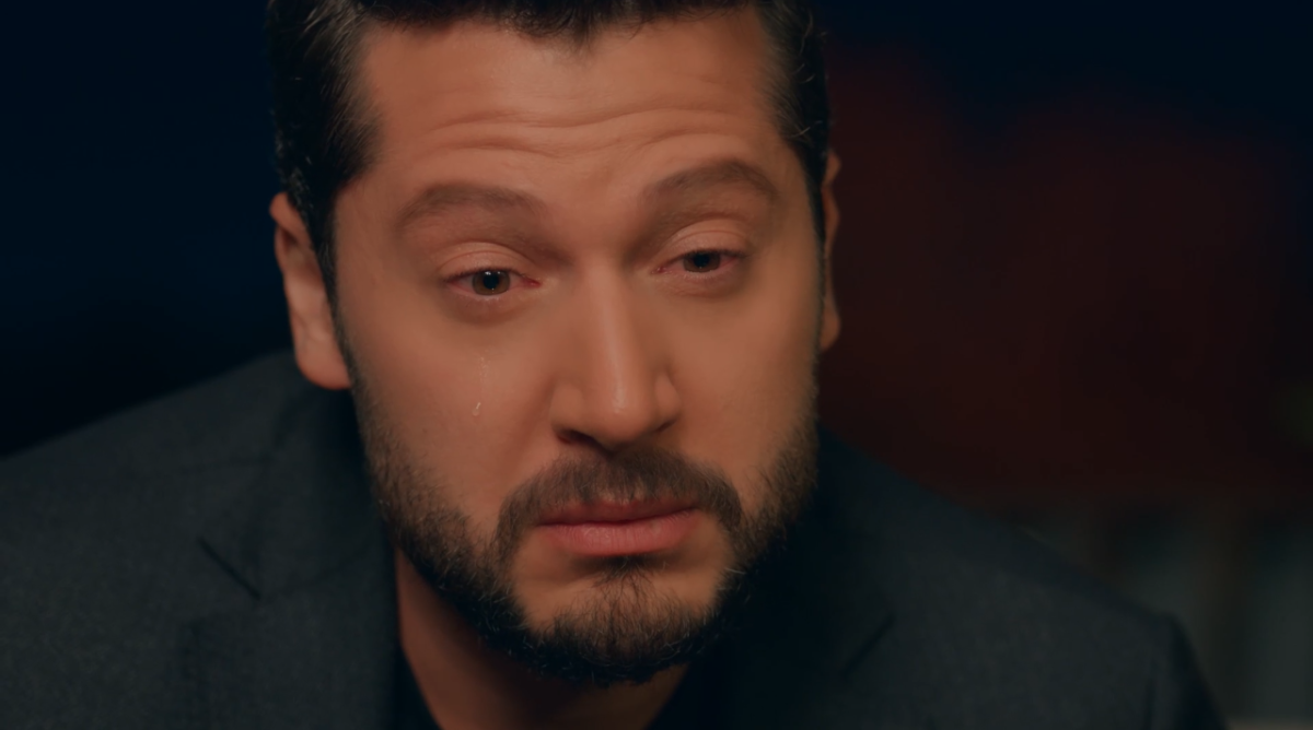مسلسل حب على ورق الحلقة 18