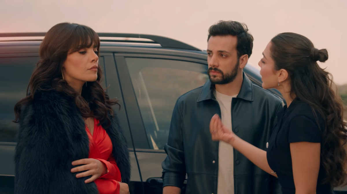 مسلسل حب على ورق الحلقة 18