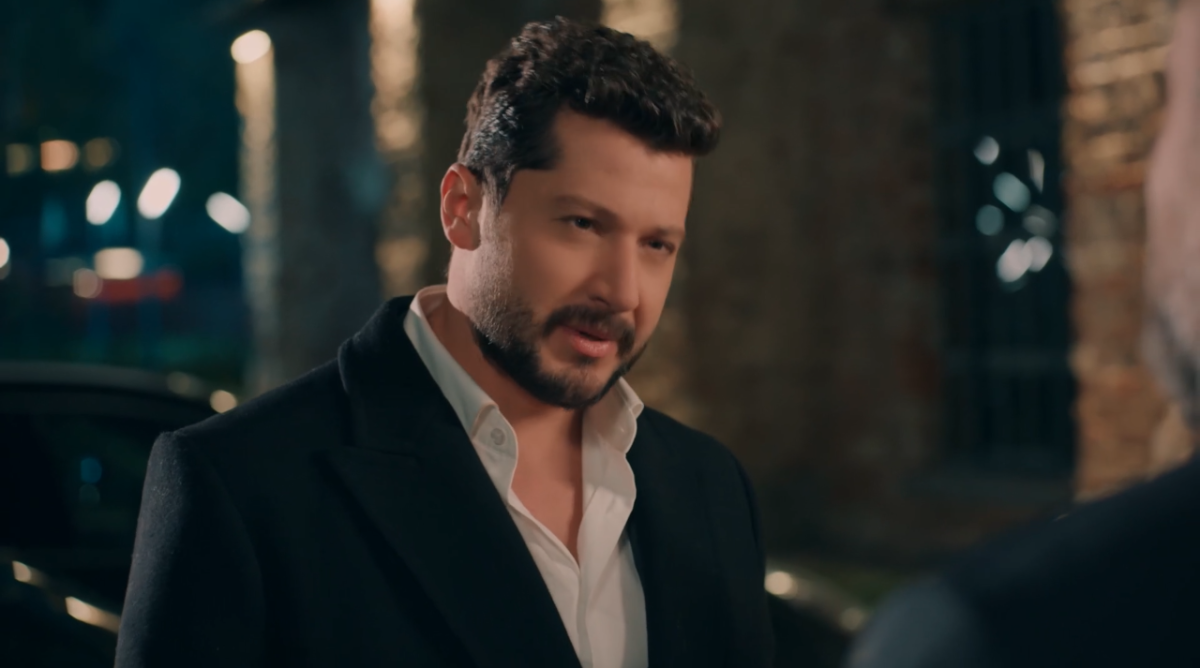 مسلسل حب على ورق الحلقة 18
