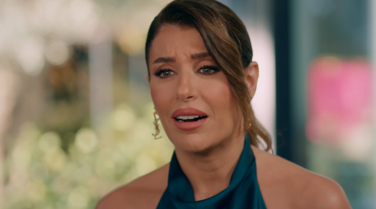 مسلسل حب على ورق الحلقة 19