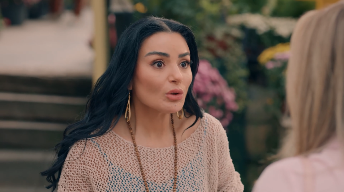 مسلسل حب على ورق الحلقة 19