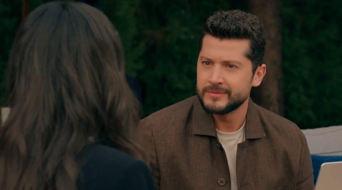 مسلسل حب على ورق الحلقة 20