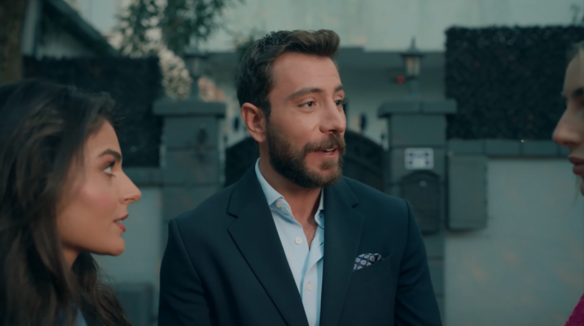 مسلسل حب على ورق الحلقة 22
