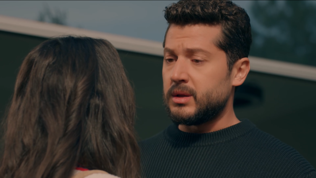 مسلسل حب على ورق الحلقة 22