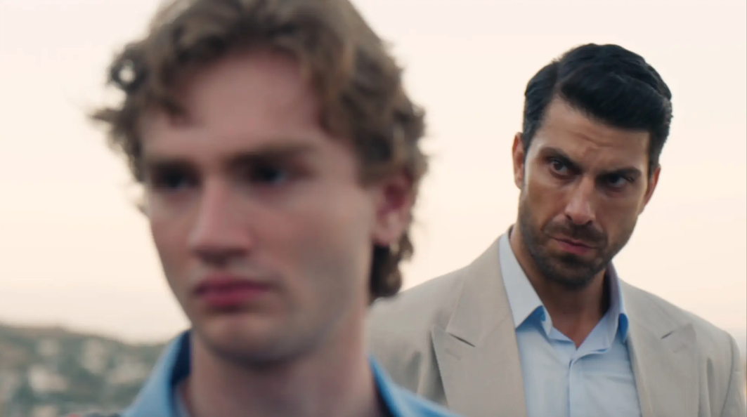 مسلسل مازلت في السابعة عشر الحلقة 8