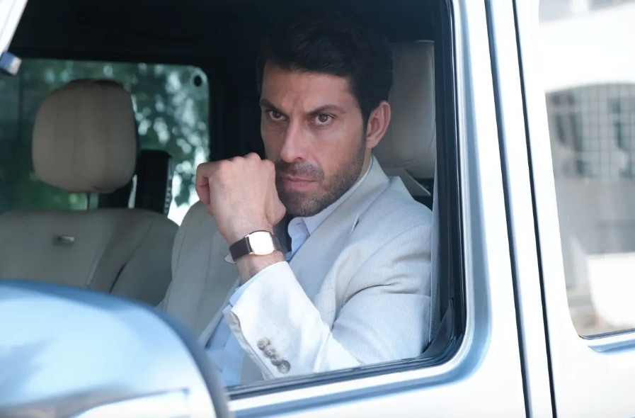 مسلسل مازلت في السابعة عشر الحلقة 8