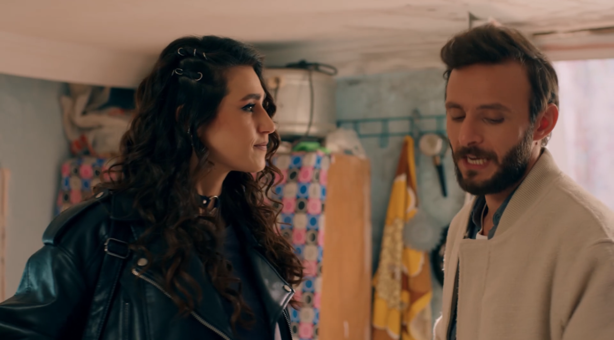مسلسل حب على ورق الحلقة 28