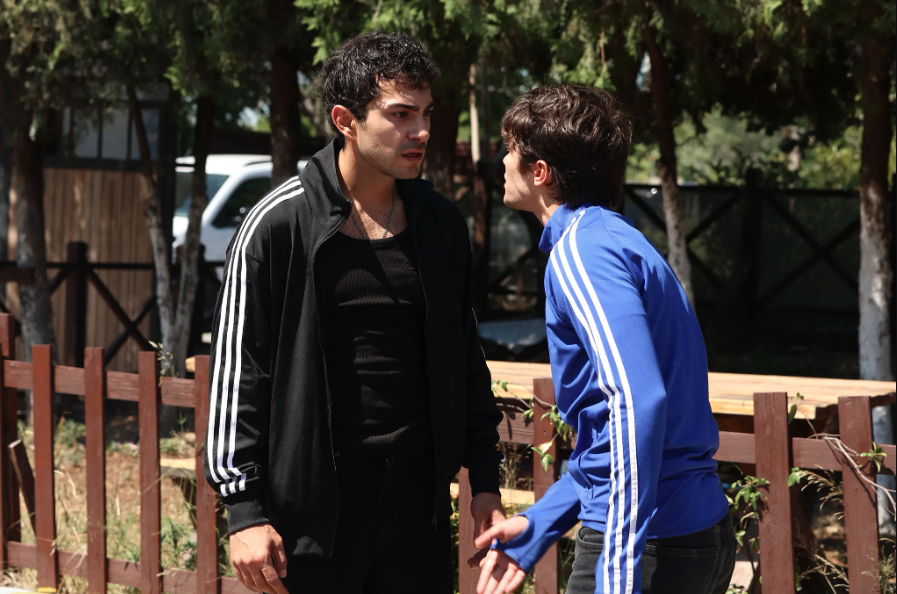 مسلسل إسطنبول رأسا على عقب الحلقة 6