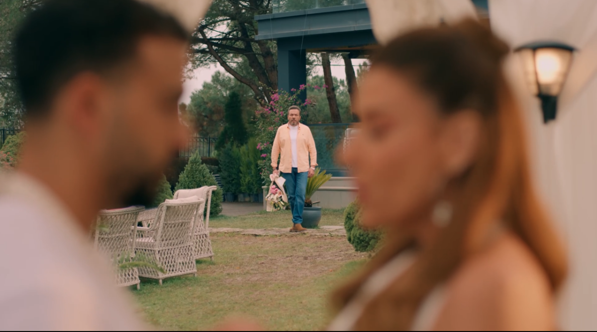 مسلسل حب على ورق الحلقة 30
