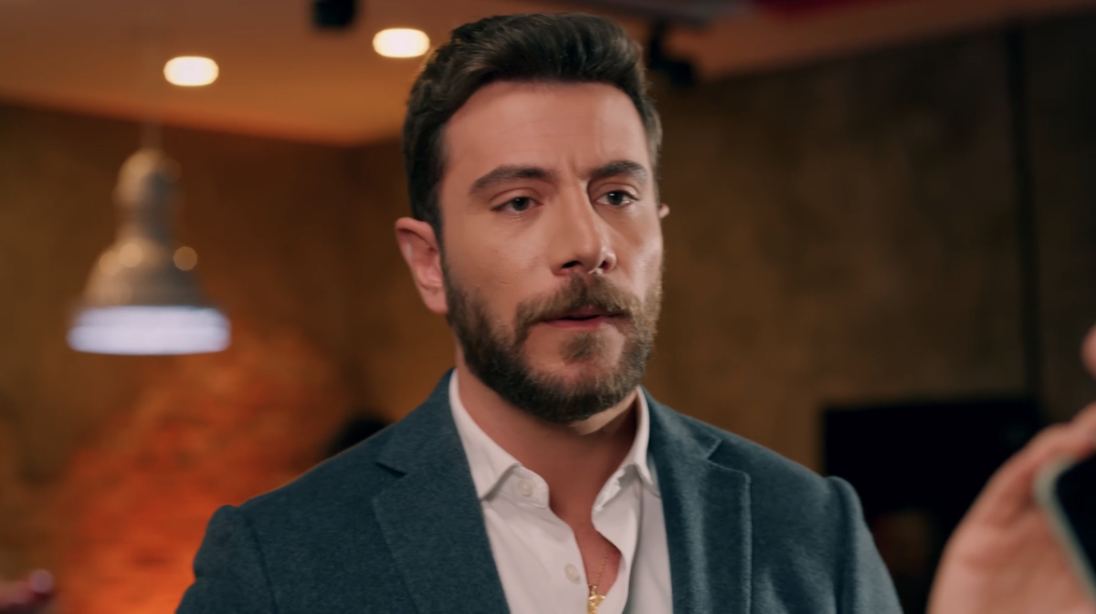 مسلسل حب على ورق الحلقة 32