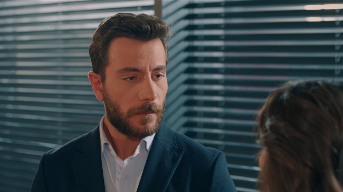 مسلسل حب على ورق الحلقة 40