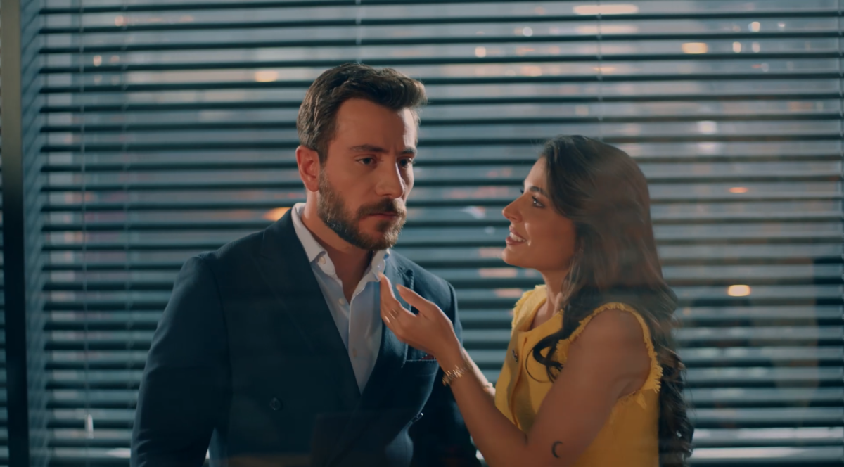 مسلسل حب على ورق الحلقة 40
