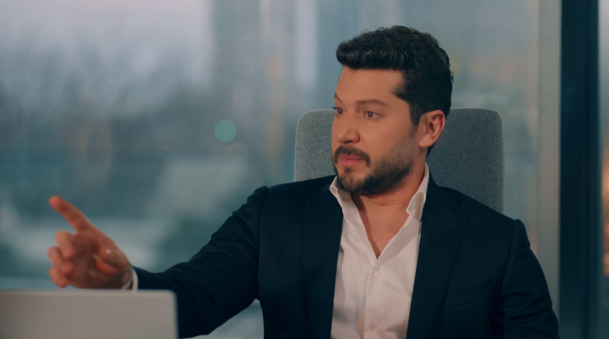 مسلسل حب على ورق الحلقة 40