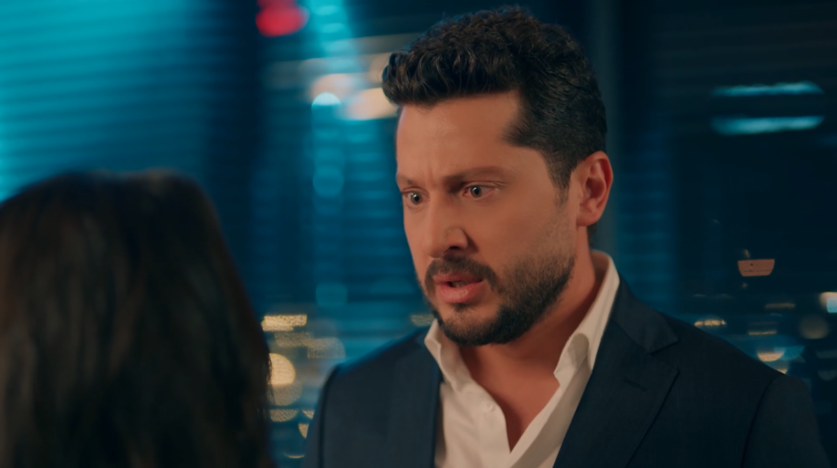 مسلسل حب على ورق الحلقة 40