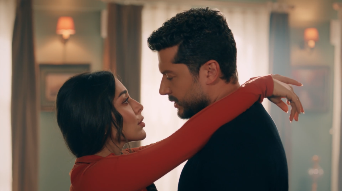 مسلسل حب على ورق الحلقة 42