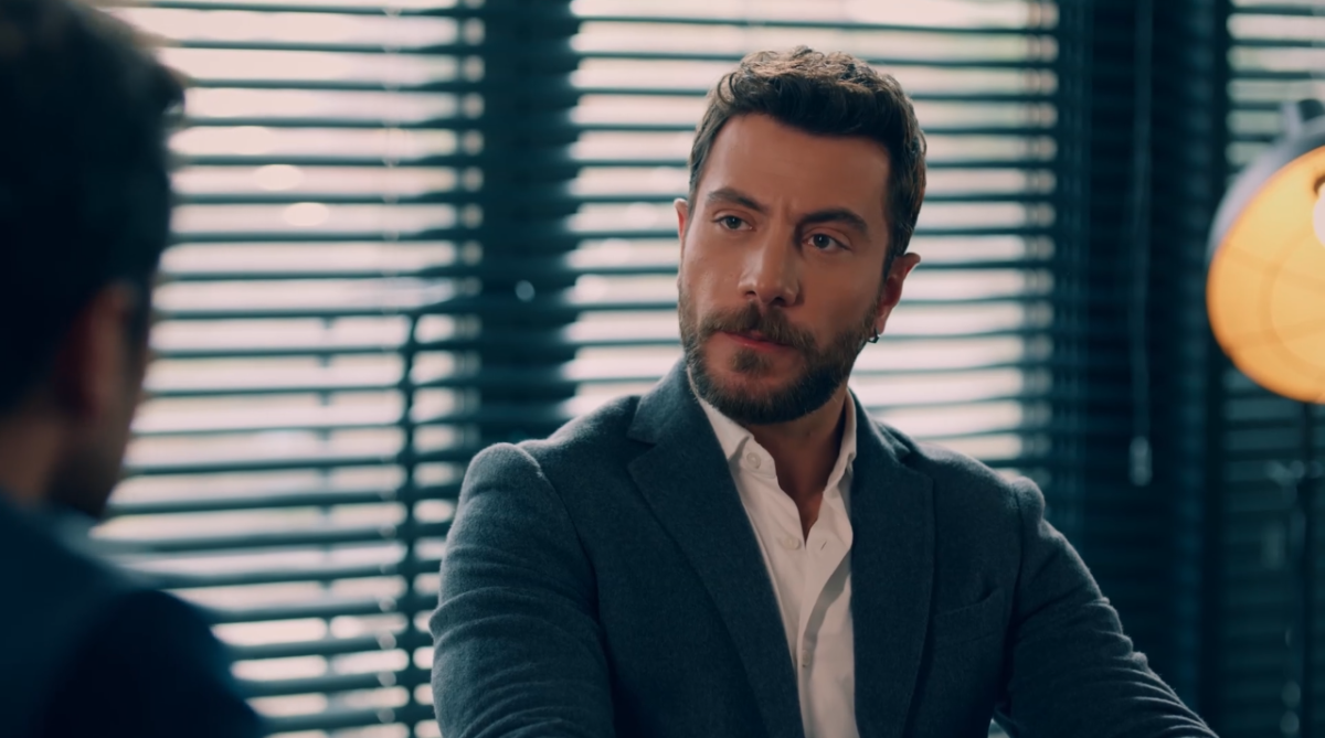مسلسل حب على ورق الحلقة 43