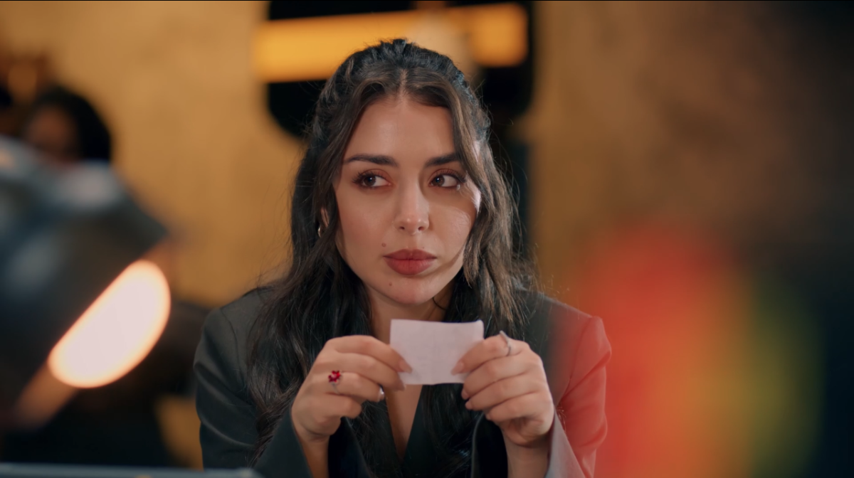 مسلسل حب على ورق الحلقة 43