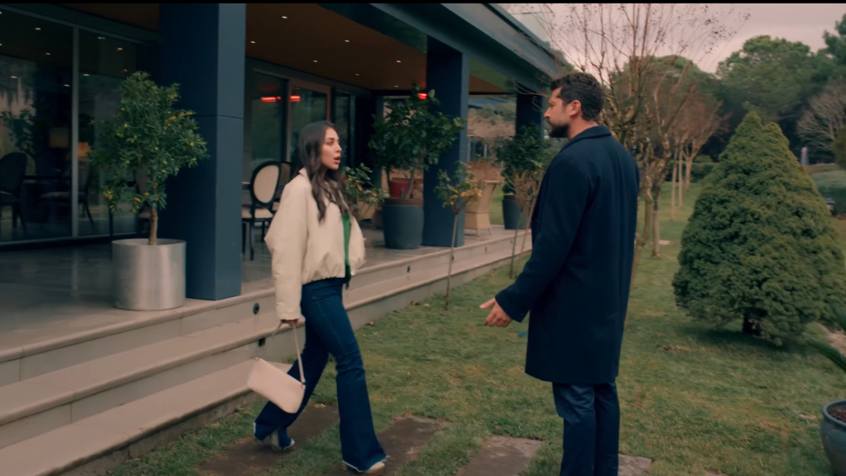 مسلسل حب على ورق الحلقة 43