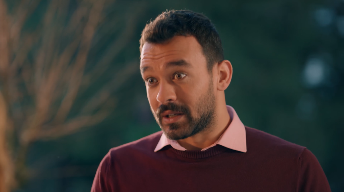 مسلسل حب على ورق الحلقة 44