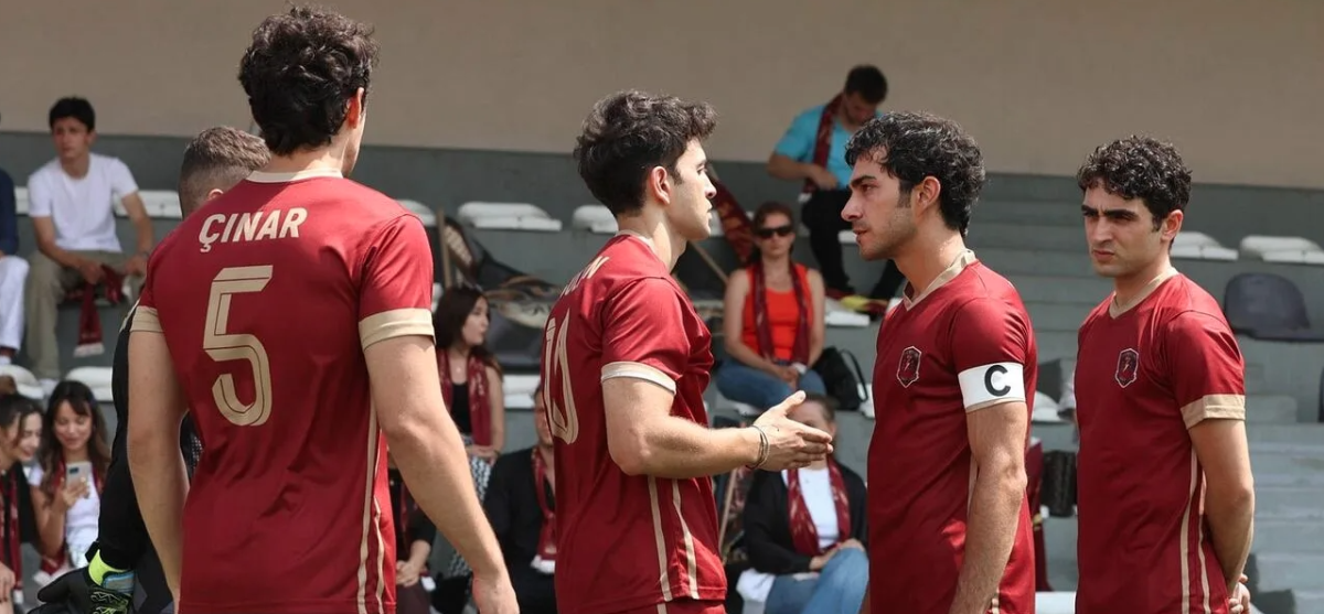 مسلسل إسطنبول رأسا على عقب الحلقة 10