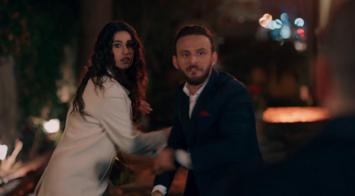 مسلسل حب على ورق الحلقة 51