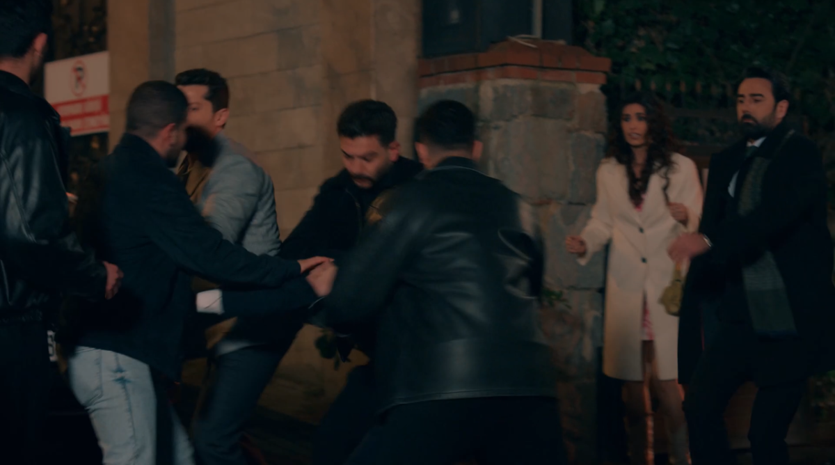 مسلسل حب على ورق الحلقة 51