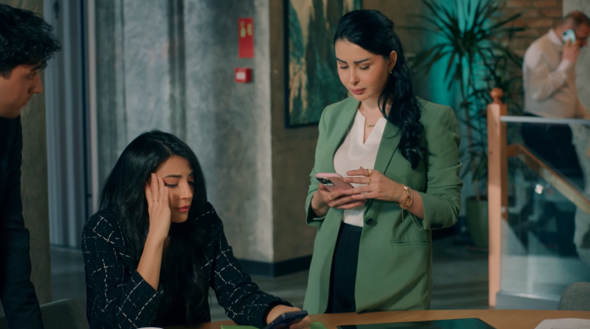 مسلسل حب على ورق الحلقة 51